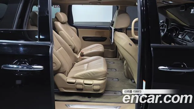 2019 Kia The New Carnival 7-Seater Limousine Sold VIN KNAME81ABKS468623 – photo 21 2019 Kia The New Carnival 7-Seater Limousine Sold VIN KNAME81ABKS468623 – photo 21