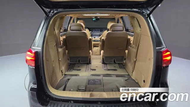 2019 Kia The New Carnival 7-Seater Limousine Sold VIN KNAME81ABKS468623 – photo 26 2019 Kia The New Carnival 7-Seater Limousine Sold VIN KNAME81ABKS468623 – photo 26
