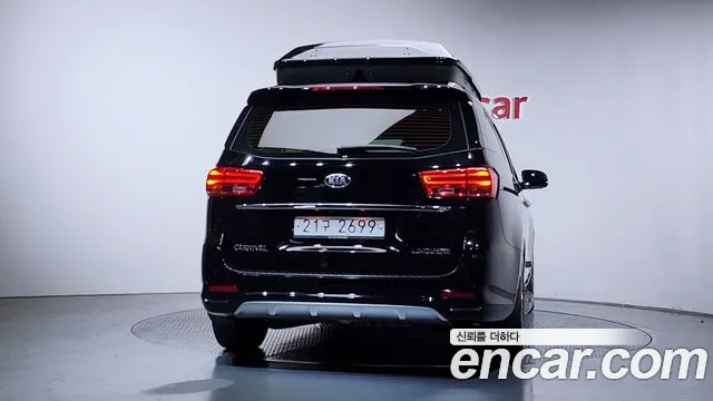 2019 Kia The New Carnival 7-Seater Limousine Sold VIN KNAME81ABKS472300 – photo 19