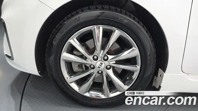 2019 Kia The New Carnival 7-Seater Hi-Limousine Sold VIN KNAME81ABKS479643 – photo 27