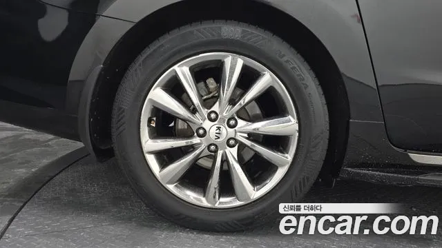 2019 Kia The New Carnival 9-Seater Noblesse Special Sold VIN KNAME81ABKS480070 – photo 15