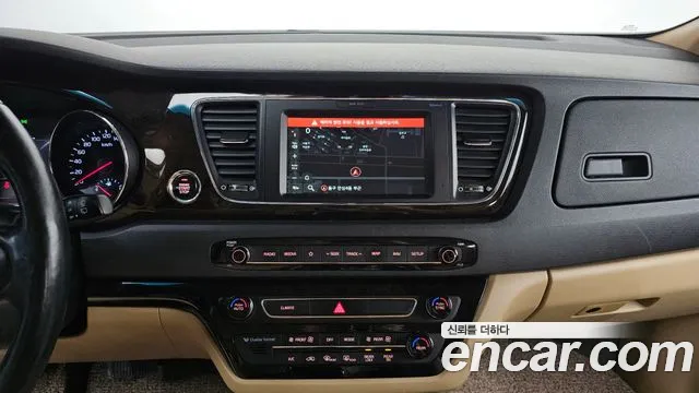 2019 Kia The New Carnival 9-Seater Noblesse Special Sold VIN KNAME81ABKS483898 – photo 17