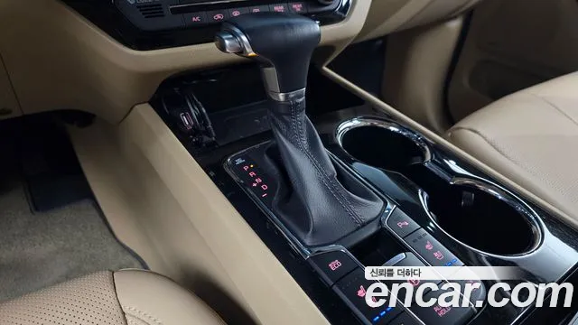 2019 Kia The New Carnival 7-Seater Limousine Sold VIN KNAME81ABKS494228 – photo 19