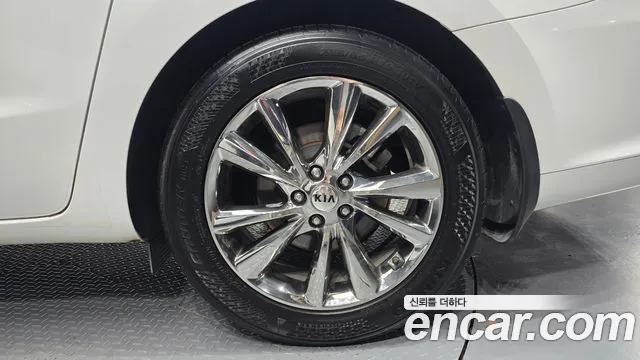 2019 Kia The New Carnival 7-Seater Limousine Sold VIN KNAME81ABKS494228 – photo 21
