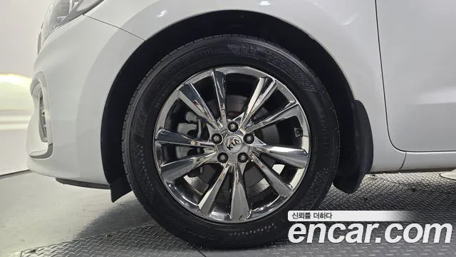 2019 Kia The New Carnival 7-Seater Limousine Sold VIN KNAME81ABKS494228 – photo 23