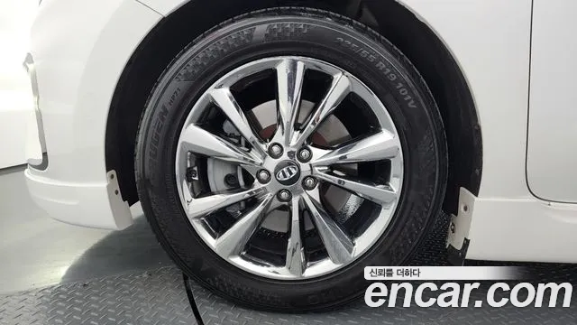 2019 Kia The New Carnival 9-Seater Hi-Limousine Sold VIN KNAME81ABKS498363 – photo 33 2019 Kia The New Carnival 9-Seater Hi-Limousine Sold VIN KNAME81ABKS498363 – photo 33