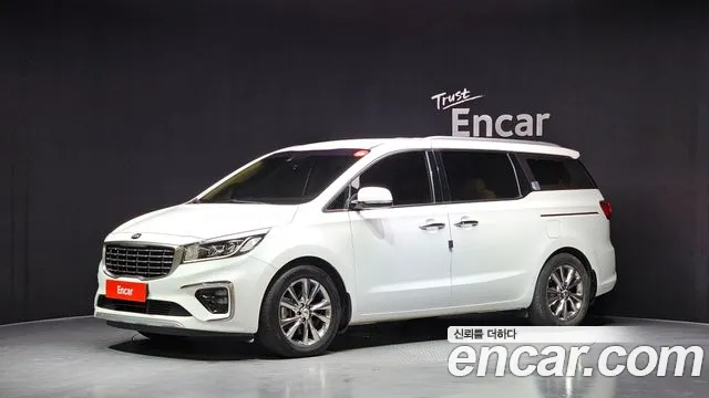 2019 Kia The New Carnival 9-Seater Noblesse Sold VIN KNAME81ABKS502789 – engine bay