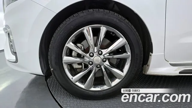 2019 Kia The New Carnival 9-Seater Noblesse Special Sold VIN KNAME81ABKS509552 – interior seats 2019 Kia The New Carnival 9-Seater Noblesse Special Sold VIN KNAME81ABKS509552 – interior seats