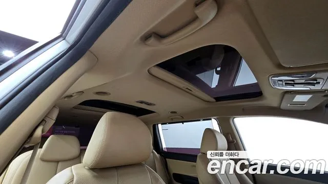 2019 Kia The New Carnival 9-Seater Noblesse Special Sold VIN KNAME81ABKS509552 – trunk area 2019 Kia The New Carnival 9-Seater Noblesse Special Sold VIN KNAME81ABKS509552 – trunk area