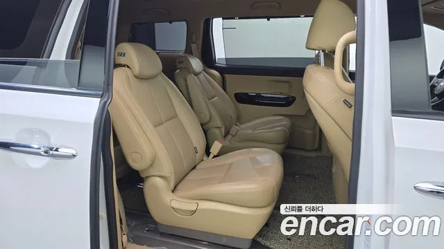 2019 Kia The New Carnival 9-Seater Noblesse Special Sold VIN KNAME81ABKS513033 – photo 15 2019 Kia The New Carnival 9-Seater Noblesse Special Sold VIN KNAME81ABKS513033 – photo 15
