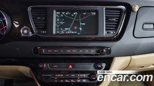 2019 Kia The New Carnival 9-Seater Noblesse Special Sold VIN KNAME81ABKS513857 – photo 12 2019 Kia The New Carnival 9-Seater Noblesse Special Sold VIN KNAME81ABKS513857 – photo 12