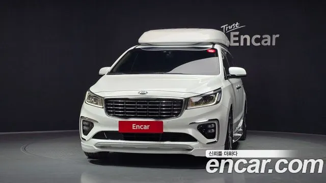 2019 Kia The New Carnival 9-Seater Hi-Limousine Sold VIN KNAME81ABKS520589 – exterior detail 2019 Kia The New Carnival 9-Seater Hi-Limousine Sold VIN KNAME81ABKS520589 – exterior detail