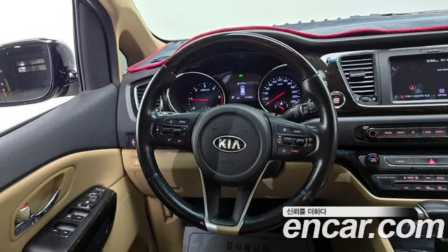 2019 Kia The New Carnival 9-Seater Noblesse Sold VIN KNAME81ABKS522771 – side profile