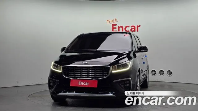 2019 Kia The New Carnival 9-Seater Noblesse Sold VIN KNAME81ABKS522771 – trunk area