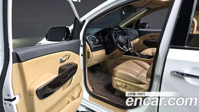 2019 Kia The New Carnival 9-Seater Noblesse Special Sold VIN KNAME81ABKS574926 – photo 12