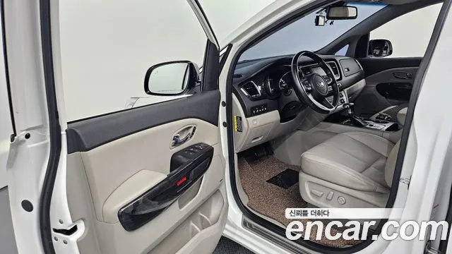 2019 Kia The New Carnival 9-Seater Noblesse Special Sold VIN KNAME81ABKS584741 – engine bay 2019 Kia The New Carnival 9-Seater Noblesse Special Sold VIN KNAME81ABKS584741 – engine bay