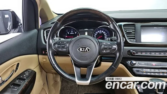 2019 Kia The New Carnival 7-Seater Limousine Sold VIN KNAME81ABKS593345 – odometer reading
