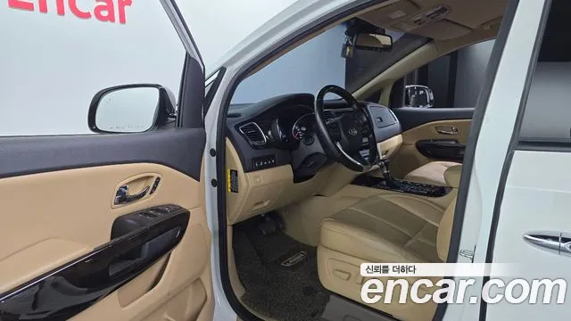 2019 Kia The New Carnival 9-Seater Noblesse Special Sold VIN KNAME81ABKS595153 – side profile