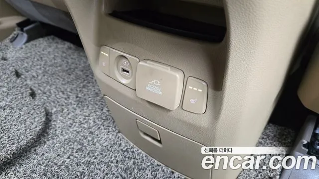 2019 Kia The New Carnival 9-Seater Noblesse Special Sold VIN KNAME81ABKS603929 – rear exterior 2019 Kia The New Carnival 9-Seater Noblesse Special Sold VIN KNAME81ABKS603929 – rear exterior