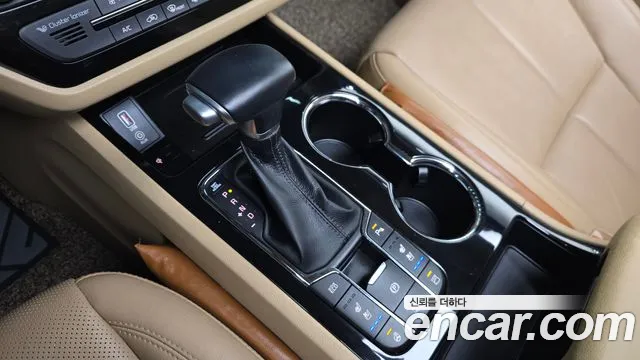 2019 Kia The New Carnival 9-Seater Noblesse Special Sold VIN KNAME81ABKS603929 – trunk area 2019 Kia The New Carnival 9-Seater Noblesse Special Sold VIN KNAME81ABKS603929 – trunk area
