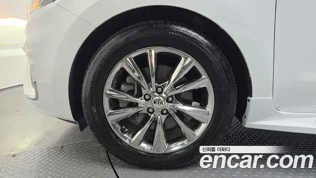 2019 Kia The New Carnival 9-Seater Noblesse Special Sold VIN KNAME81ABKS603929 – photo 29 2019 Kia The New Carnival 9-Seater Noblesse Special Sold VIN KNAME81ABKS603929 – photo 29