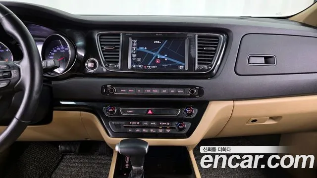 2020 Kia The New Carnival 7-Seater Hi-Limousine Sold VIN KNAME81ABLS648135 – photo 14 2020 Kia The New Carnival 7-Seater Hi-Limousine Sold VIN KNAME81ABLS648135 – photo 14