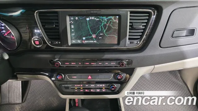 2020 Kia The New Carnival 9-Seater Noblesse Special Sold VIN KNAME81ABLS651307 – rear exterior 2020 Kia The New Carnival 9-Seater Noblesse Special Sold VIN KNAME81ABLS651307 – rear exterior