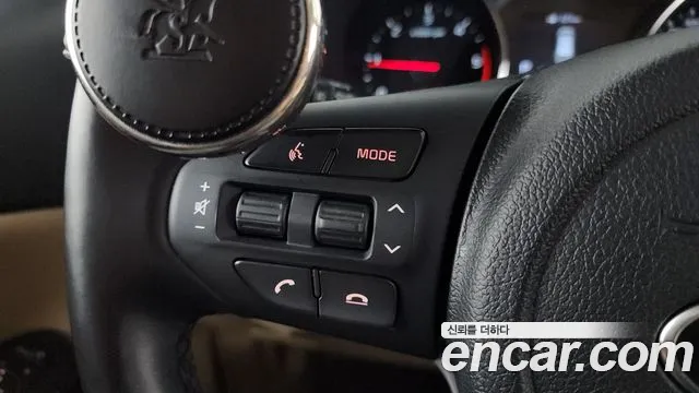 2020 Kia The New Carnival 9-Seater Noblesse Special Sold VIN KNAME81ABLS669019 – side profile