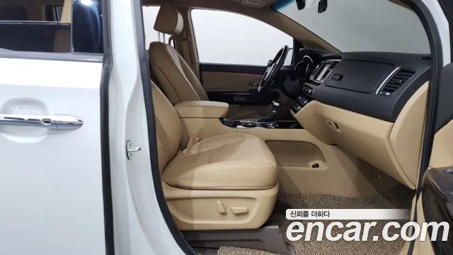 2020 Kia The New Carnival 9-Seater Noblesse Special Sold VIN KNAME81ABLS669019 – photo 25