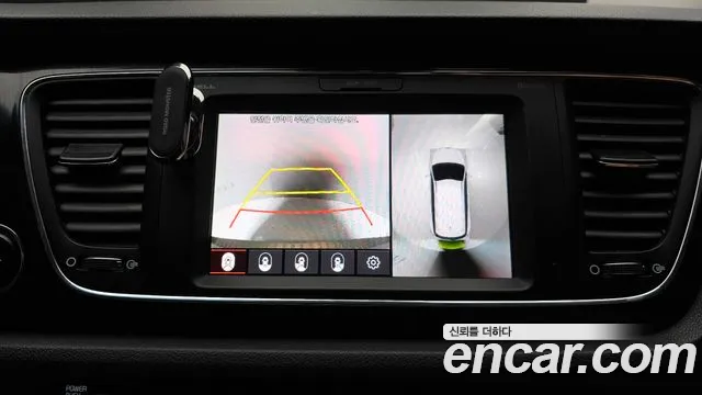 2020 Kia The New Carnival 7-Seater Limousine Sold VIN KNAME81ABLS676277 – exterior detail