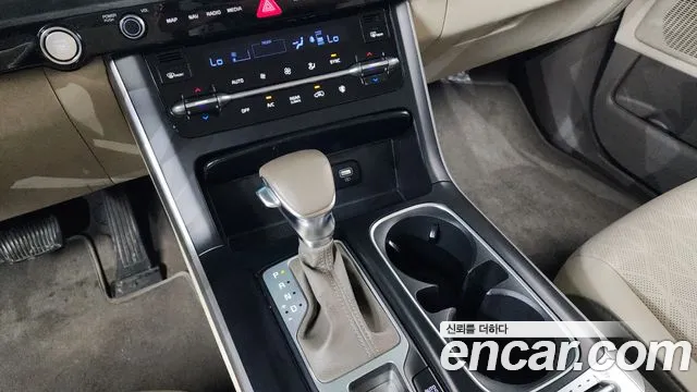 2023 Kia Carnival 4th Gen Gasoline 9-Seater Prestige Sold VIN KNANB813BPS240097 – photo 16 2023 Kia Carnival 4th Gen Gasoline 9-Seater Prestige Sold VIN KNANB813BPS240097 – photo 16