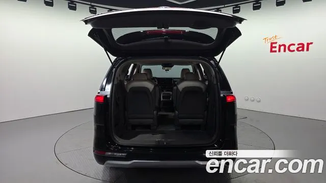 2021 Kia Carnival 4th Gen 9-Seater Prestige Sold VIN KNANB81BBMS003298 – trunk area
