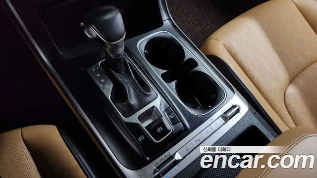 2021 Kia Carnival 4th Gen 9-Seater Prestige Sold VIN KNANB81BBMS011451 – exterior detail 2021 Kia Carnival 4th Gen 9-Seater Prestige Sold VIN KNANB81BBMS011451 – exterior detail
