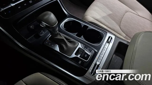 2021 Kia Carnival 4th Gen 9-Seater Prestige Sold VIN KNANB81BBMS014697 – rear exterior