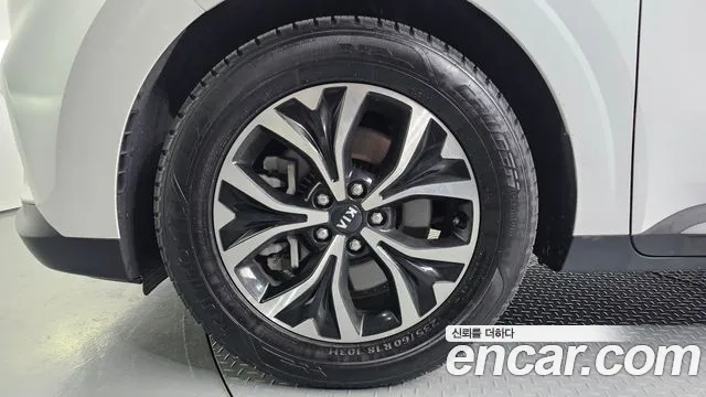 2021 Kia Carnival 4generation 9-Seater Prestige Sold VIN KNANB81BBMS021508 – front exterior