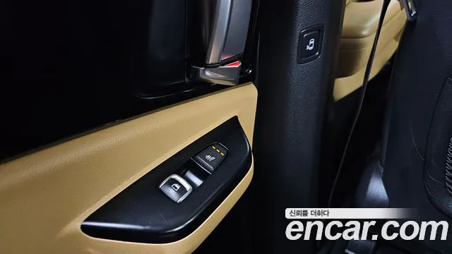 2021 Kia Carnival 4th Gen 9-Seater Prestige Sold VIN KNANB81BBMS077330 – rear exterior