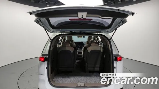 2021 Kia Carnival 4Generation 9-Seater Prestige Sold VIN KNANB81BBMS081332 – exterior detail