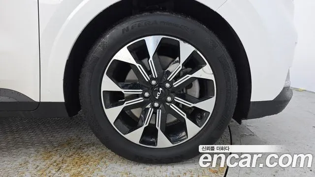 2022 Kia Carnival 4th Gen 9-Seater Prestige Sold VIN KNANB81BBNS183423 – exterior detail