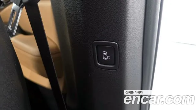 2023 Kia Carnival 4th Gen 9-Seater Prestige Sold VIN KNANB81BBPS197907 – exterior detail 2023 Kia Carnival 4th Gen 9-Seater Prestige Sold VIN KNANB81BBPS197907 – exterior detail