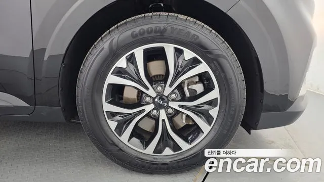 2023 Kia Carnival 4Generation 9-Seater Prestige Sold VIN KNANB81BBPS201137 – photo 13