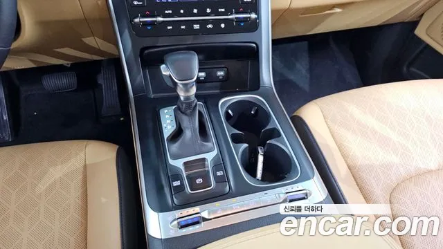 2023 Kia Carnival 4Generation 9-Seater Prestige Sold VIN KNANB81BBPS258963 – side profile