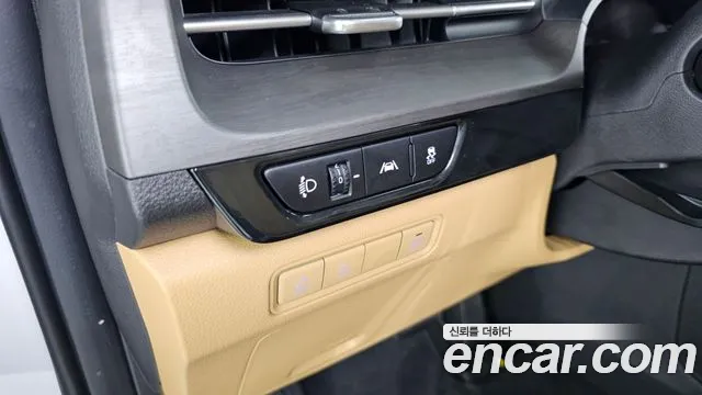 2023 Kia Carnival 4Generation 9-Seater Prestige Sold VIN KNANB81BBPS258963 – exterior detail