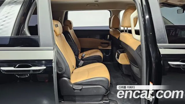 2023 Kia Carnival 4Generation 9-Seater Prestige Used VIN KNANB81BBPS263467 – dashboard