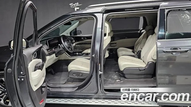 2023 Kia Carnival 4Generation Gasoline 9-Seater Noblesse Sold VIN KNANC813BPS192054 – trunk area