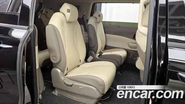2025 Kia The New Carnival 4th Gen Gasoline 9-Seater Noblesse Sold VIN KNANC813BSS522442 – trunk area