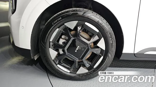 2024 Kia The New Carnival 4th Gen HEV 9seater Nobless Sold VIN KNANC81ABRS008198 – engine bay