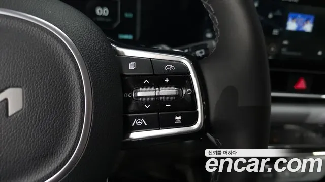 2024 Kia The New Carnival 4th Gen HEV 7seater Nobless Sold VIN KNANC81ABRS009540 – trunk area