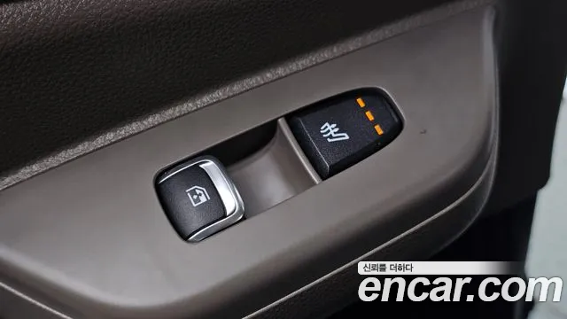 2026 Kia The New Carnival 4th Gen HEV 9seater Nobless Sold VIN KNANC81ABTS118876 – trunk area