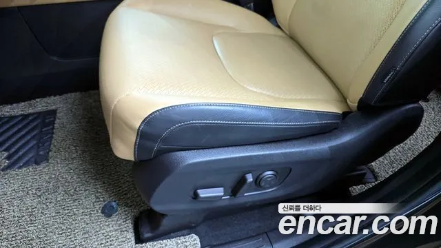 2021 Kia Carnival 4th Gen 9-Seater Noblesse Sold VIN KNANC81BBMS024337 – trunk area