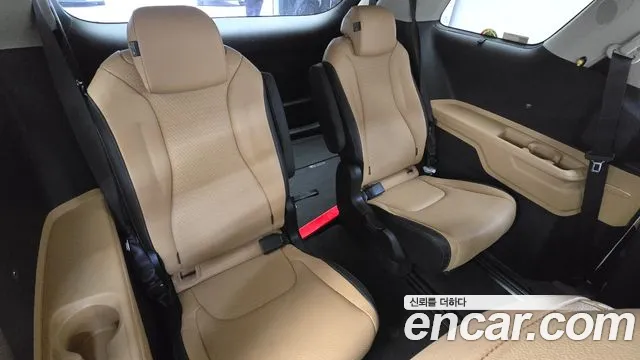 2021 Kia Carnival 4generation 9-Seater Noblesse Sold VIN KNANC81BBMS055357 – front exterior